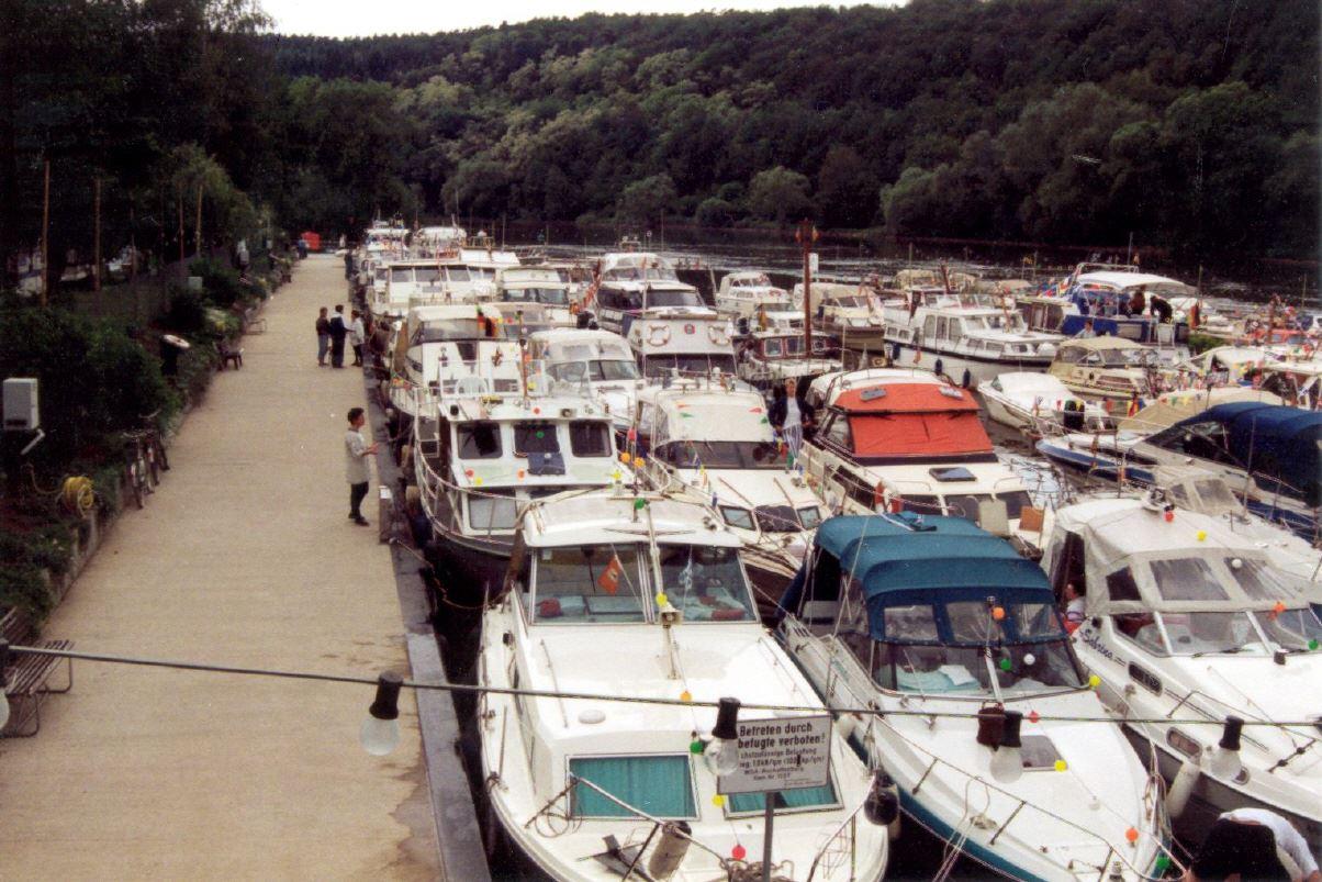 voller Hafen